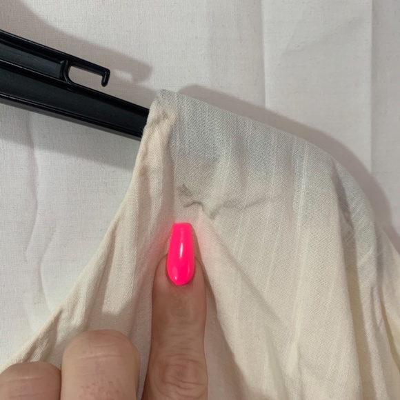 Old Navy Tie V-Neck Tunic with Ruched Tie Waist & Side Splits Top in Ivory XL - Picture 6 of 8